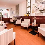 Hotel Stadthotel Stern 4*