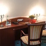 Stadthotel Stern 4*