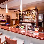 Hotel Stadthotel Stern 4*
