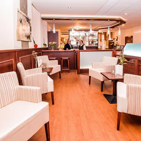 Stadthotel Stern ホテル