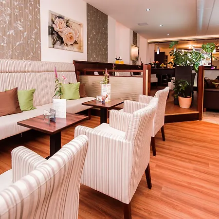 Stadthotel Stern Hotell 4*