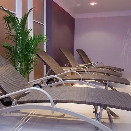 Stadthotel Stern 4*