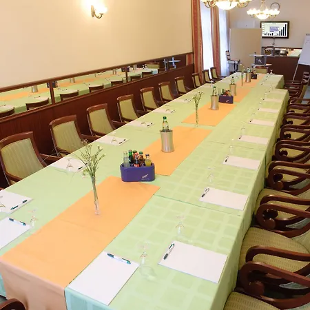 Stadthotel Stern ホテル