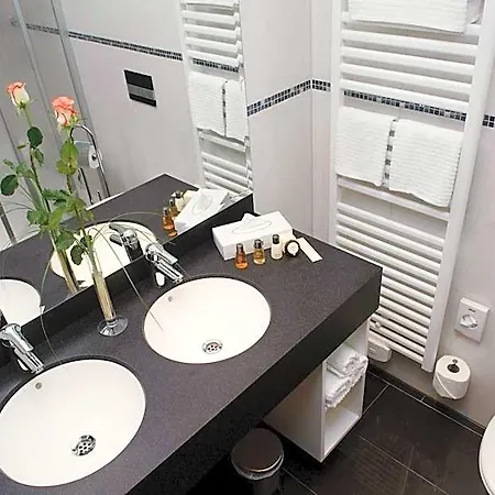 Stadthotel Stern 4*